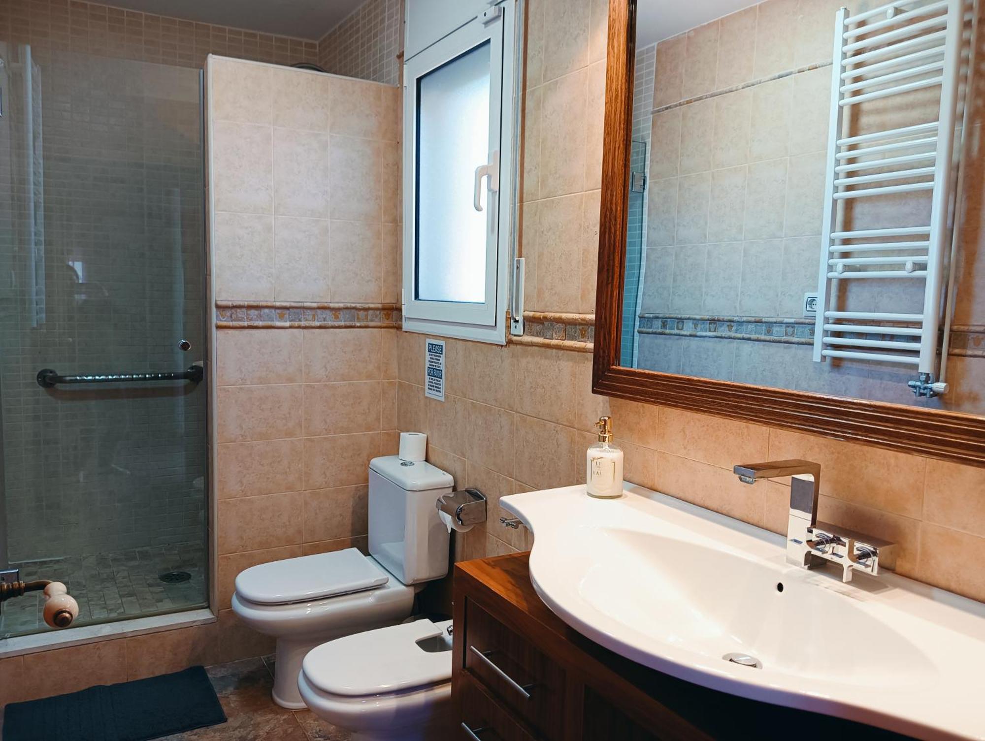 Villa Du Lac Speciale Pour Famille Avec Enfant Riudecanyes エクステリア 写真