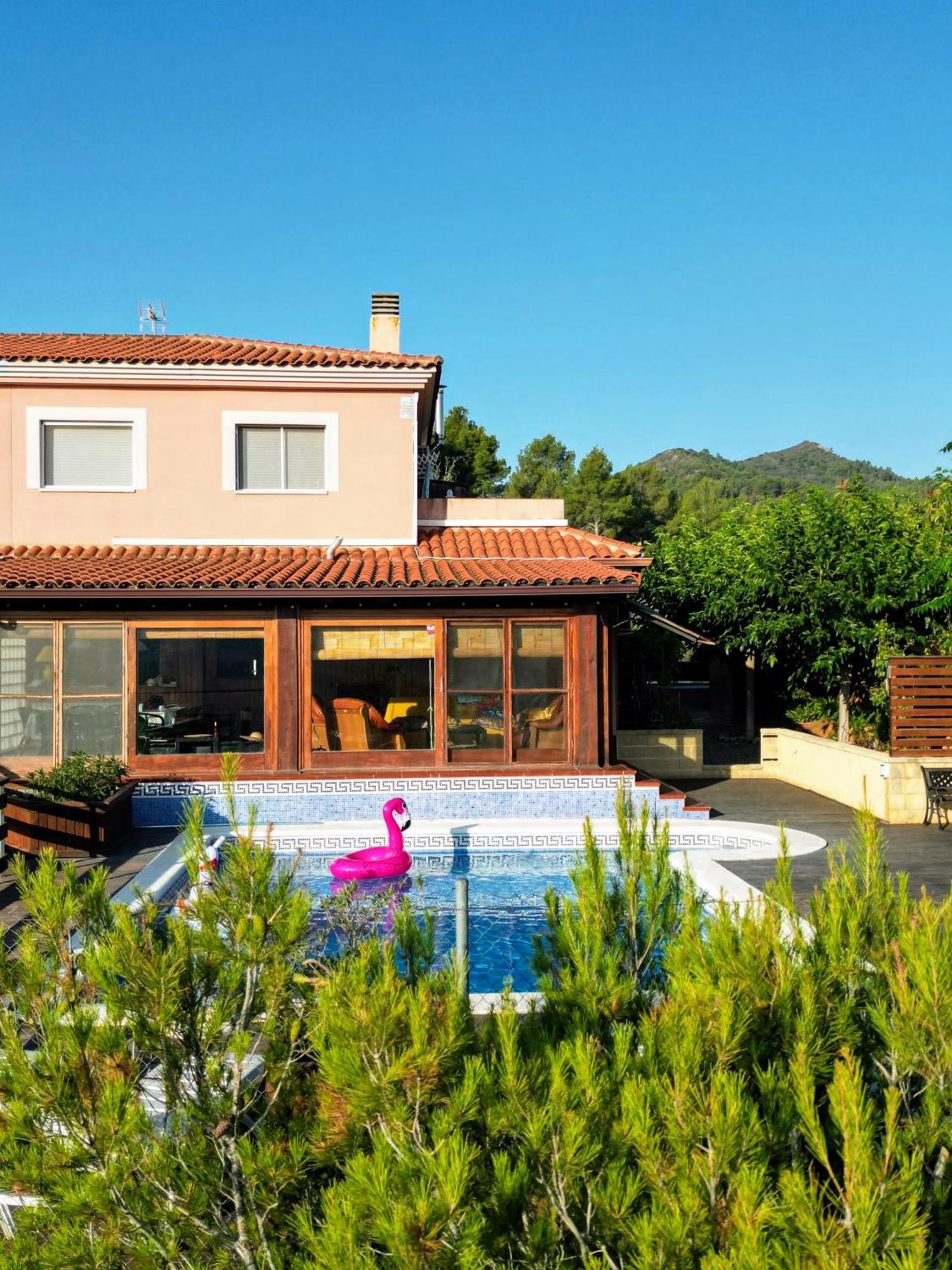 Villa Du Lac Speciale Pour Famille Avec Enfant Riudecanyes エクステリア 写真