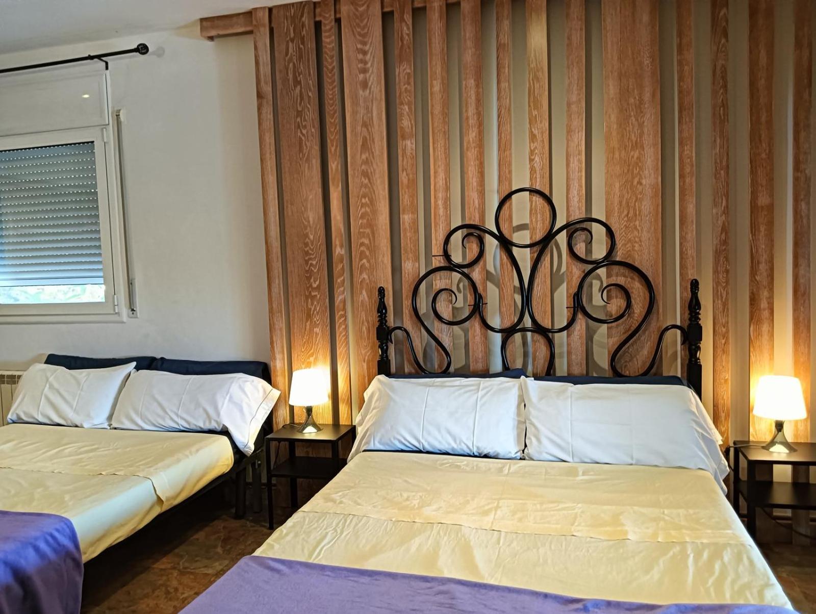 Villa Du Lac Speciale Pour Famille Avec Enfant Riudecanyes エクステリア 写真